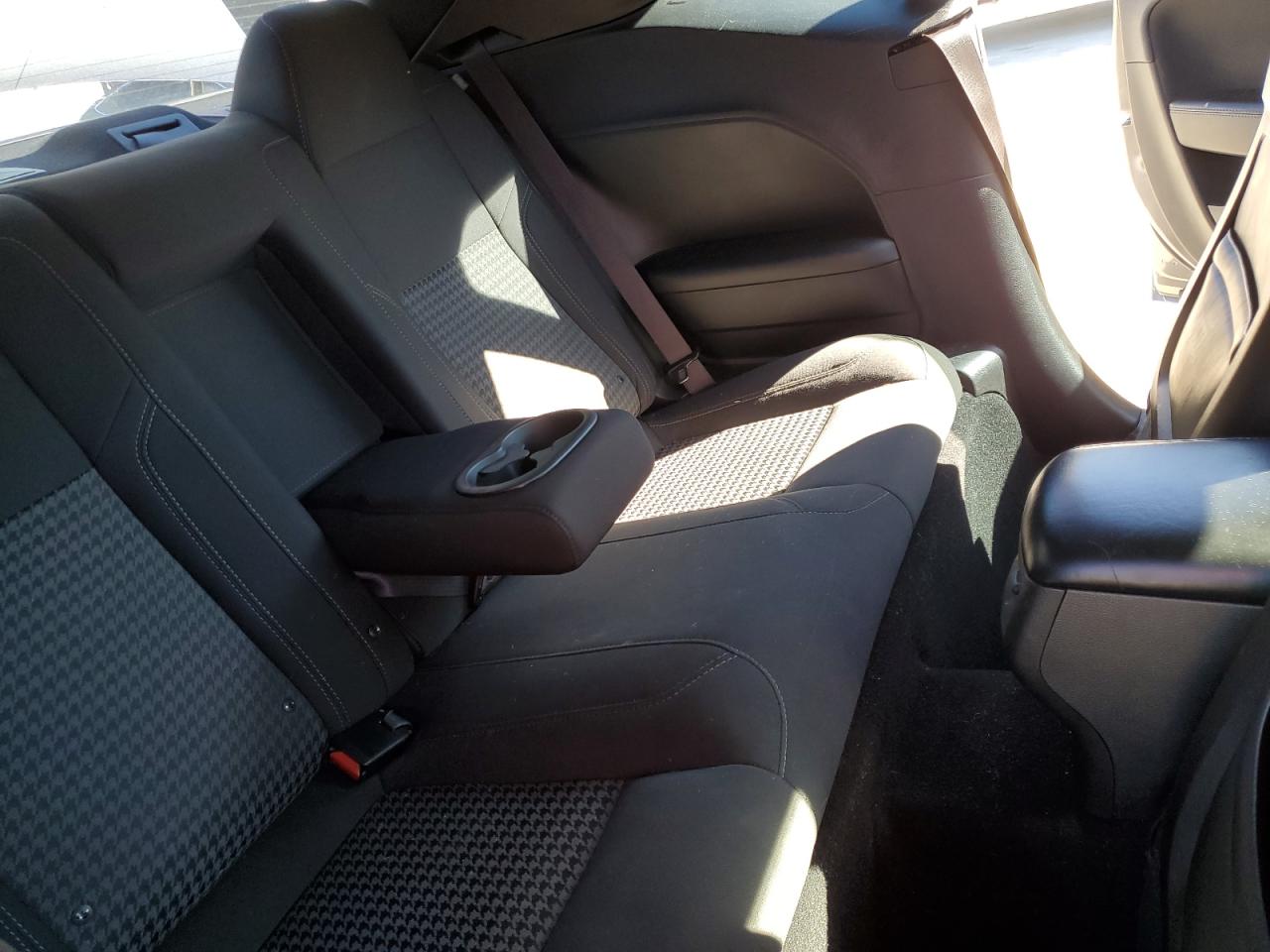 2019 Dodge Challenger - Image 11