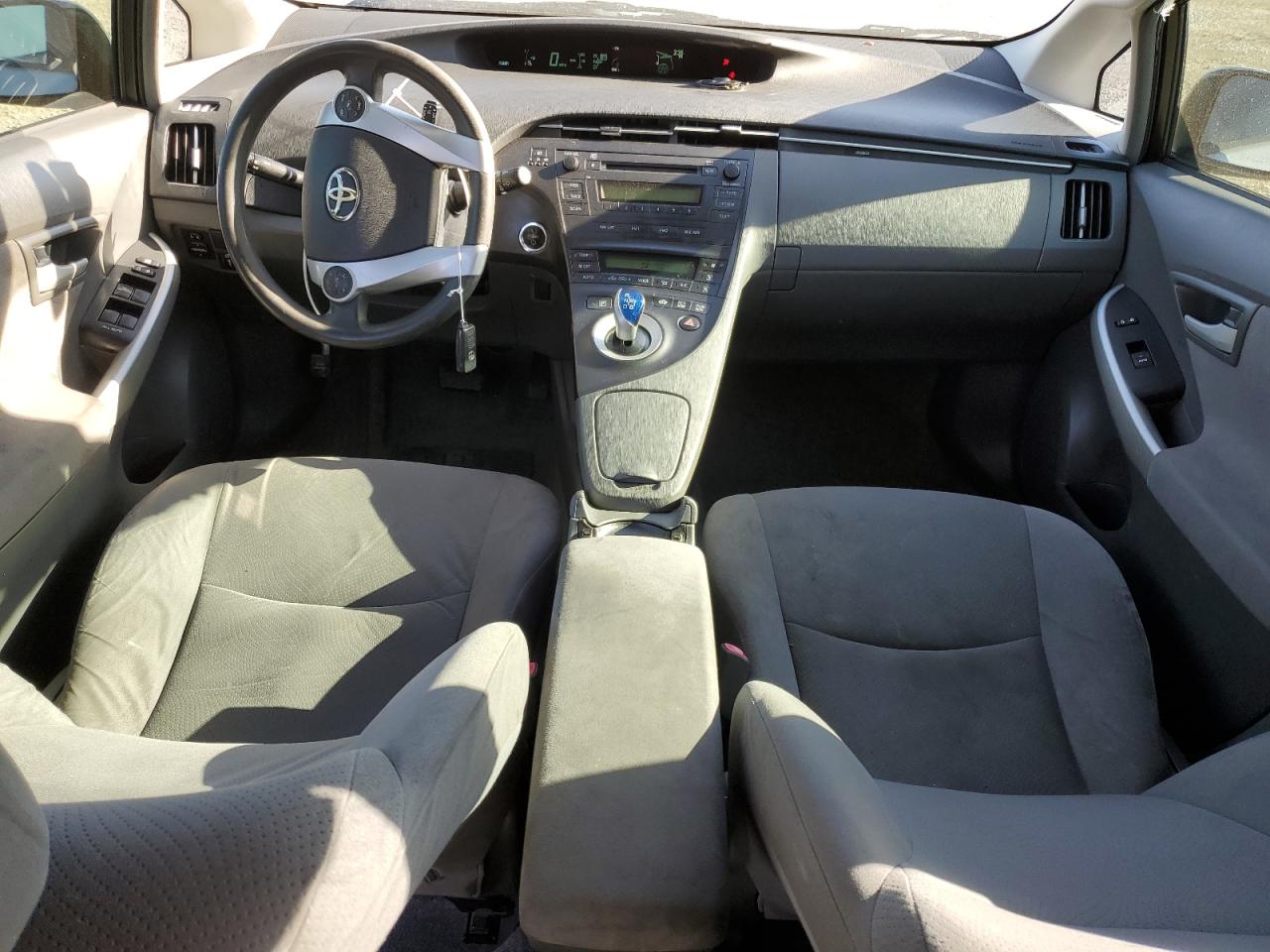 2010 Toyota Prius - Image 8