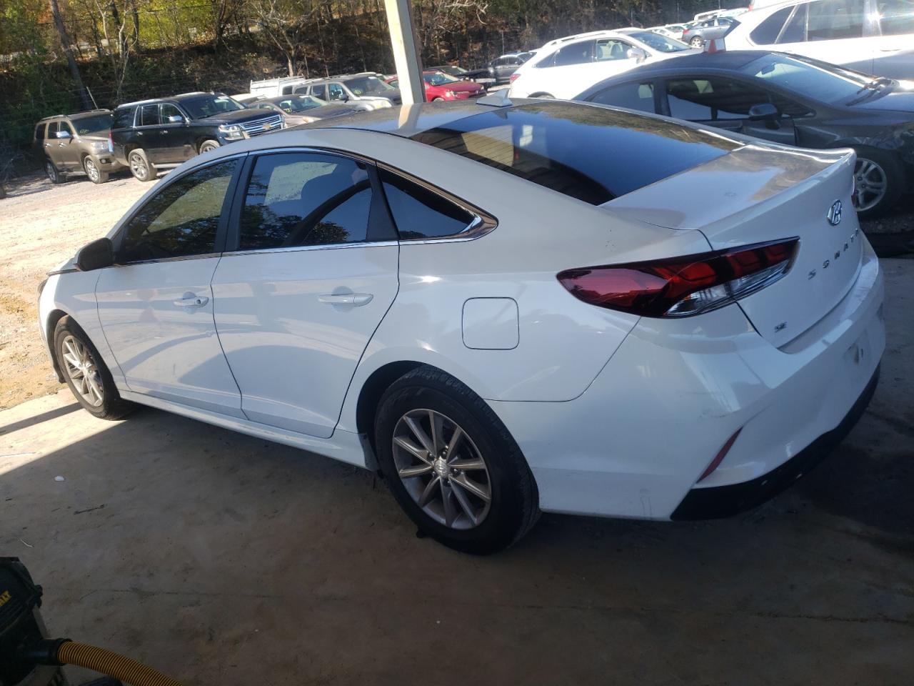 2019 Hyundai Sonata - Image 2