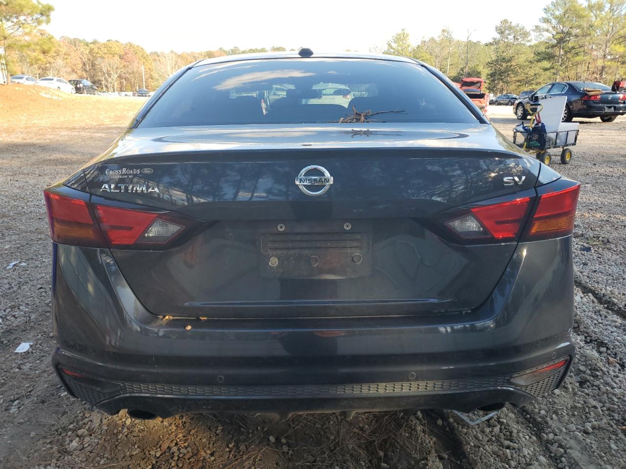 2019 Nissan Altima - Image 6
