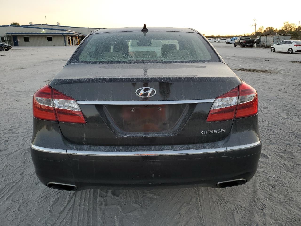 VIN KMHGC4DD3DU254595 2013 HYUNDAI GENESIS no.6