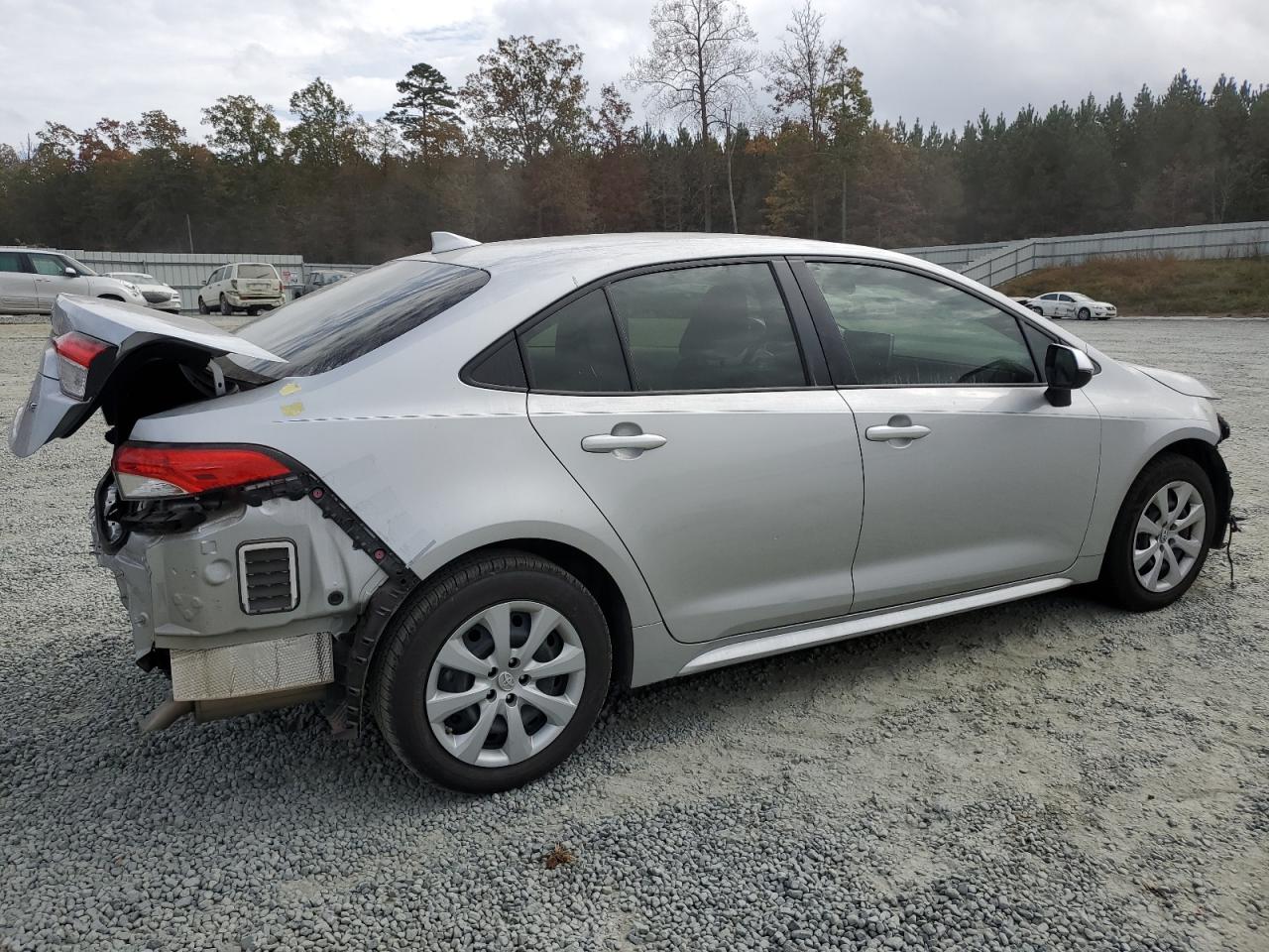 2021 Toyota Corolla - Image 3