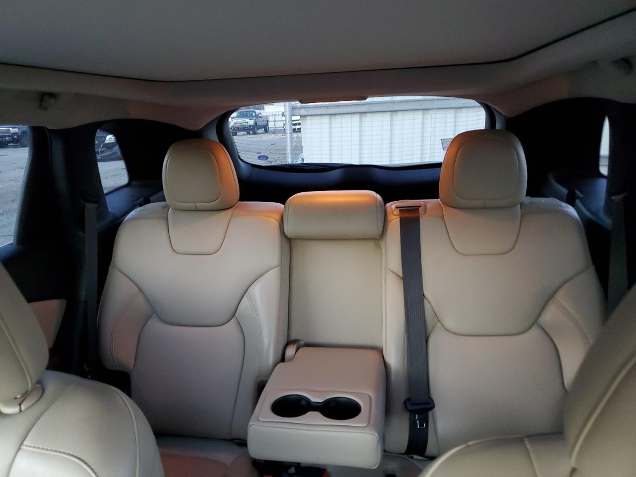 2016 Jeep Grand Cherokee - Image 10