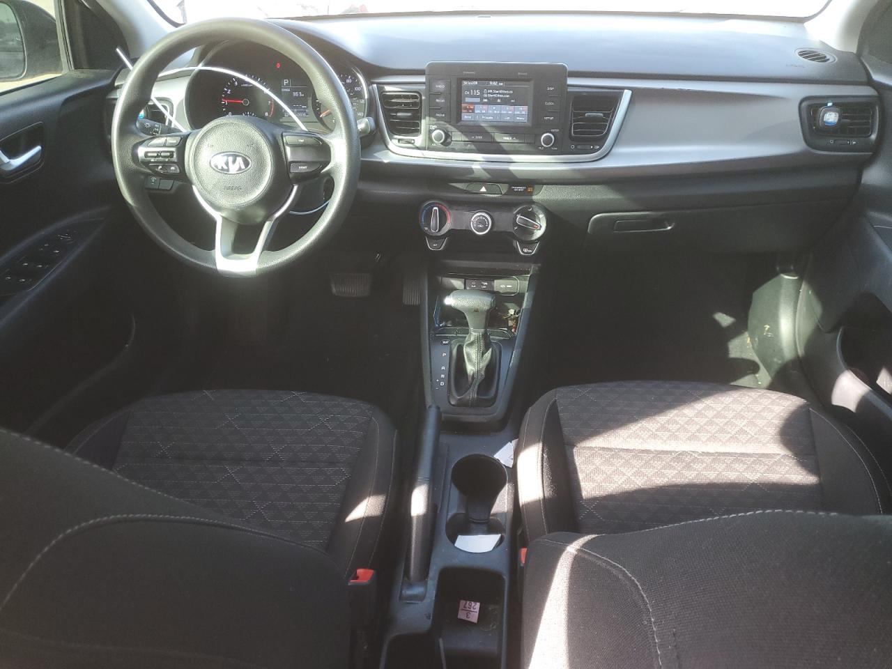 2019 Kia Rio - Image 8