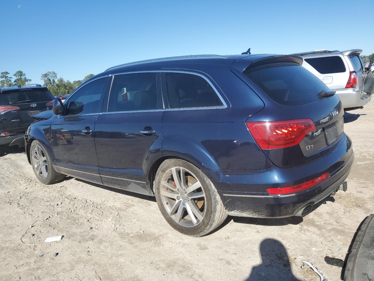 VIN WA1VMAFE3DD014213 2013 AUDI Q7 no.2