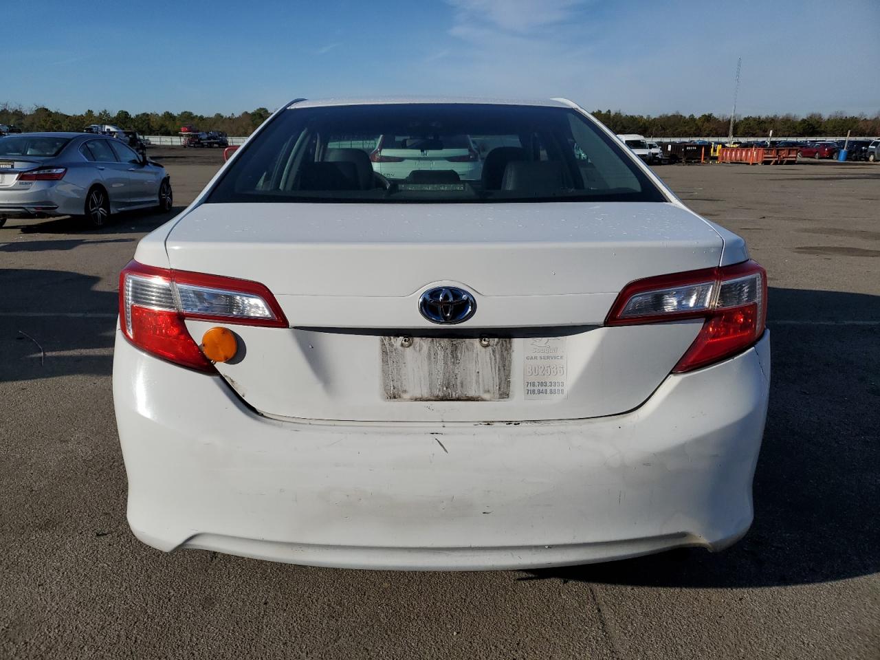 2012 Toyota Camry - Image 6