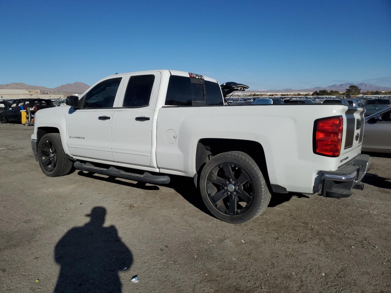 2015 Chevrolet Silverado - Image 2