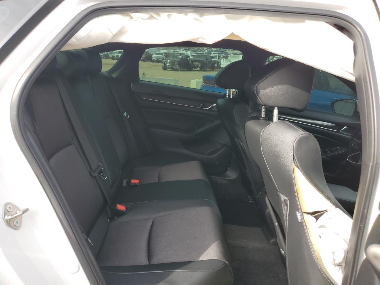 2020 Honda Accord - Image 10