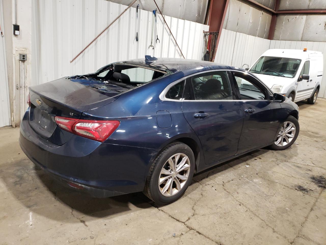 2019 Chevrolet Malibu - Image 3