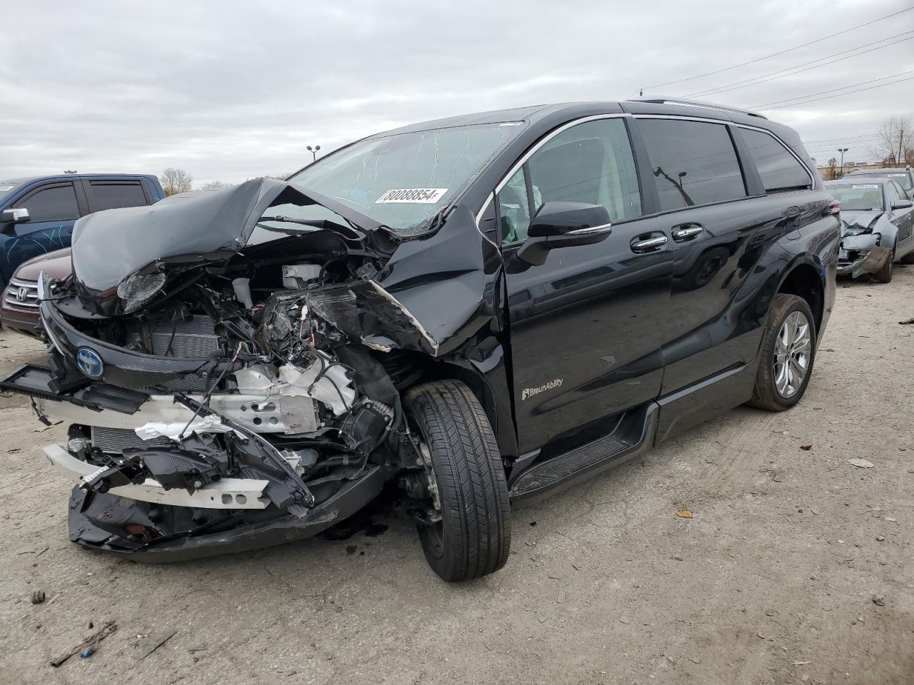 2023 Toyota Sienna Limited იყიდება Indianapolis-ში, IN - Front End