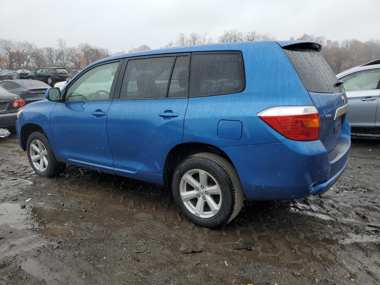 2009 Toyota Highlander - Image 2