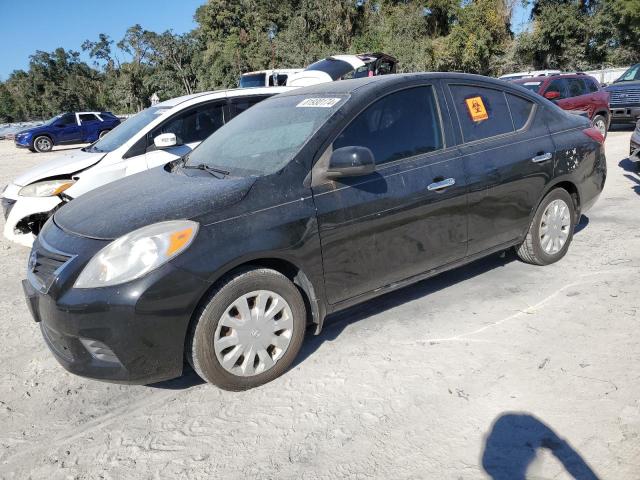  NISSAN VERSA 2013 Czarny