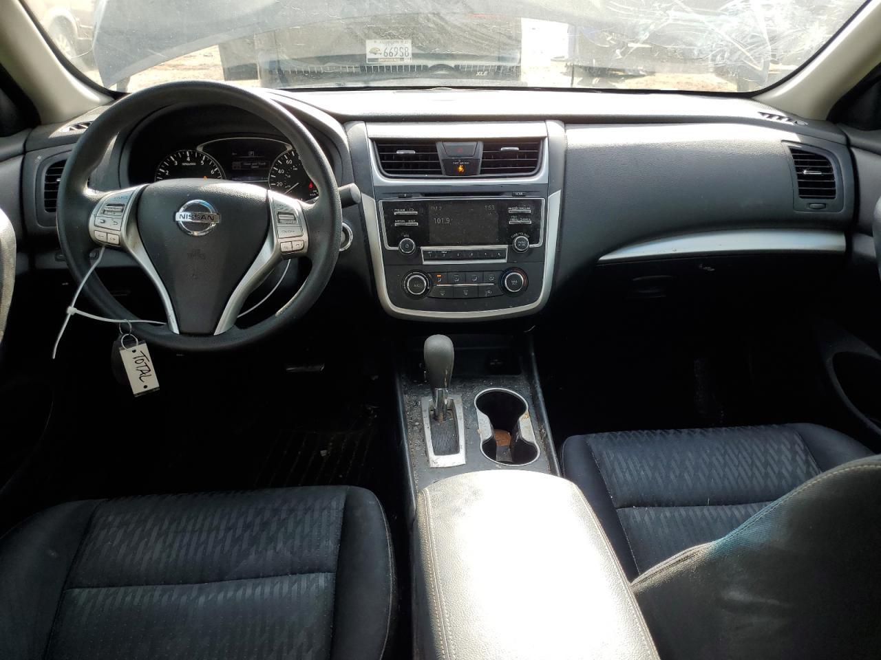 2018 Nissan Altima - Image 8