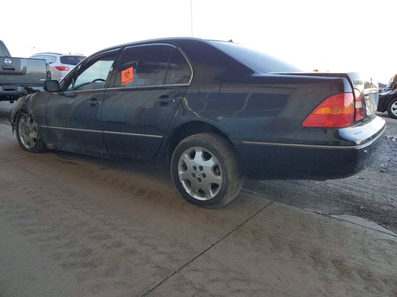 2002 Lexus LS - Image 2