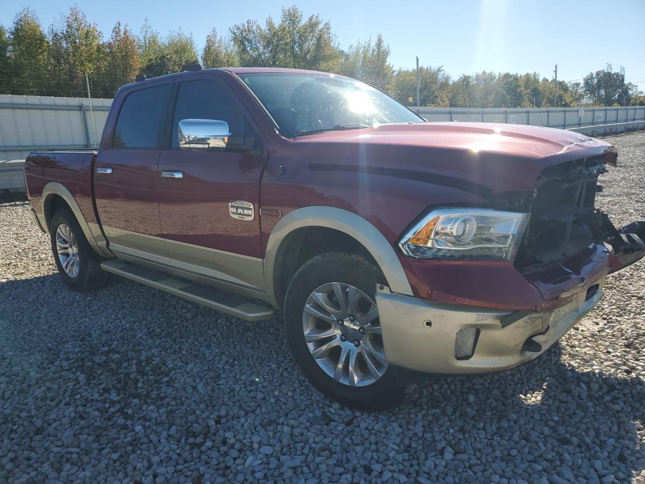 2015 RAM 1500 - Image 4