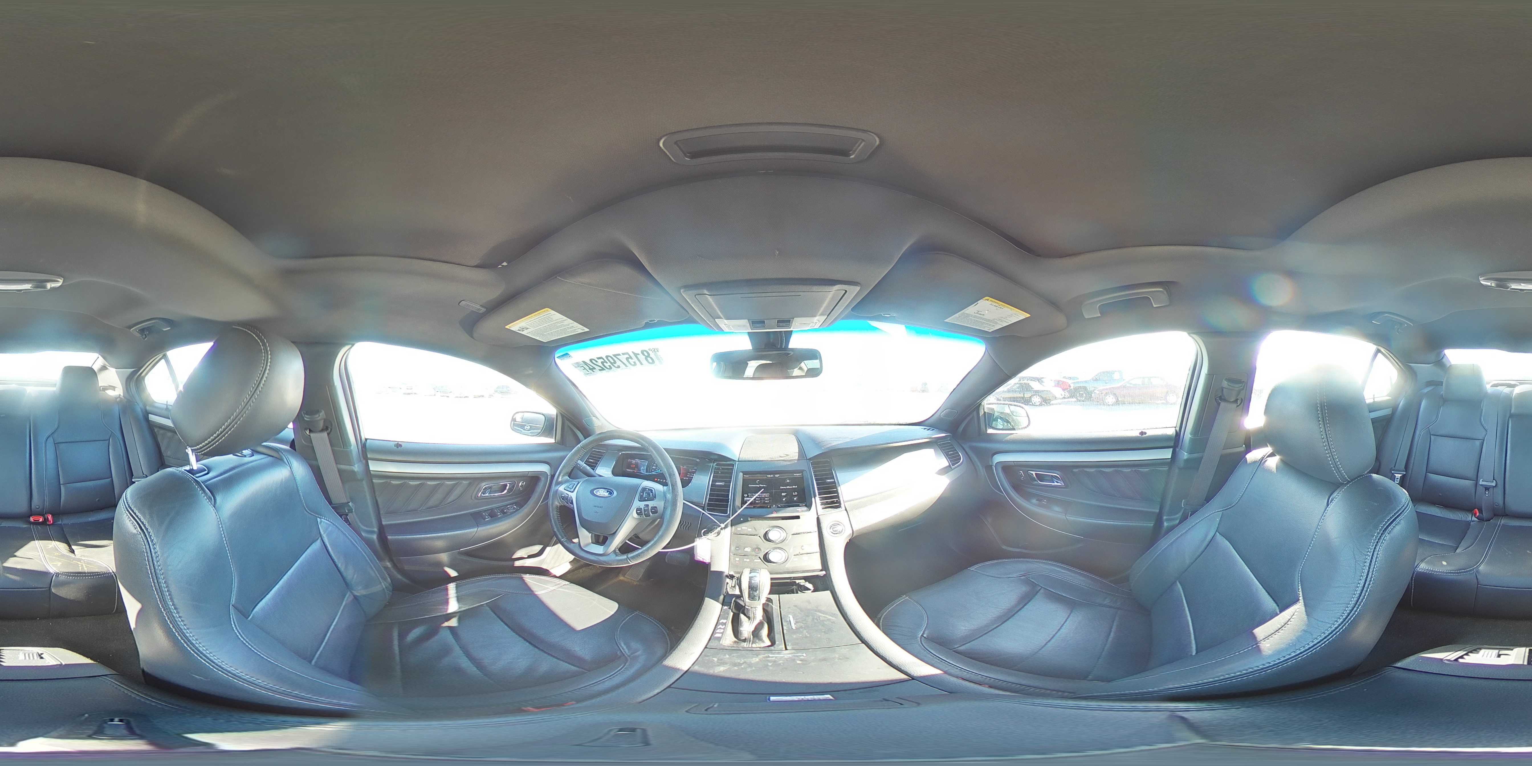 2014 Ford Taurus - Image 13