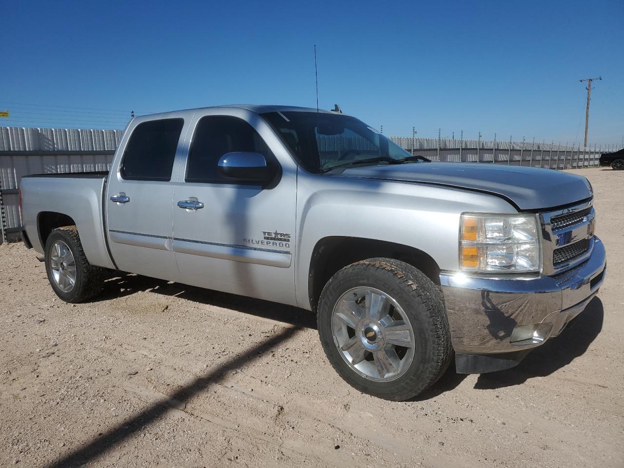 VIN 3GCPCSE03DG137963 2013 CHEVROLET ALL Models no.4