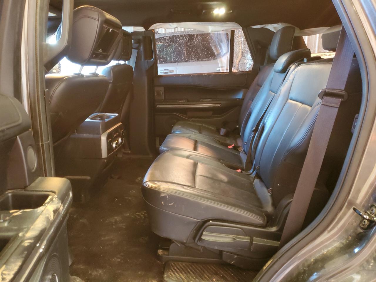 2018 Ford Expedition - Image 11