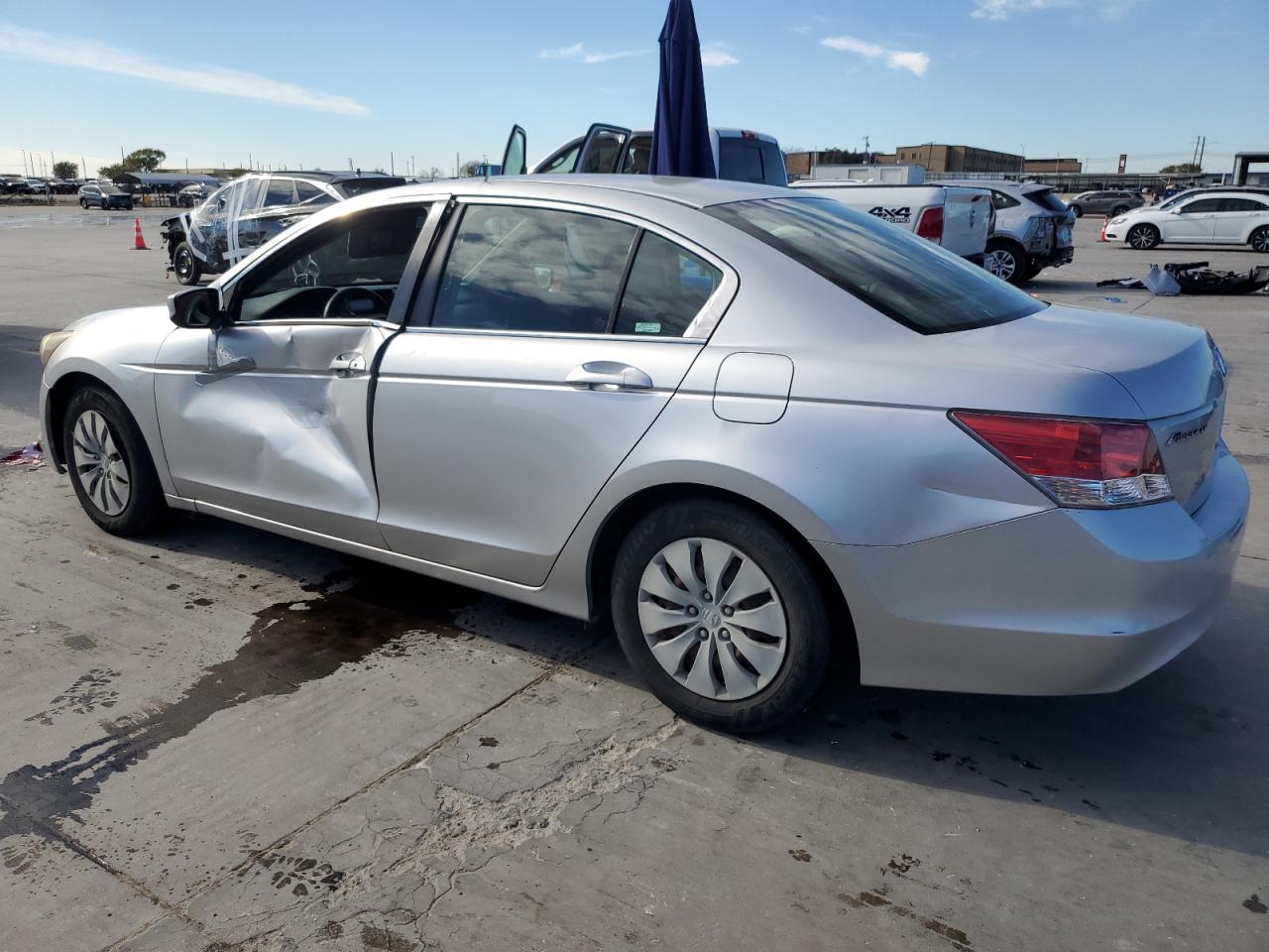 2009 Honda Accord - Image 2