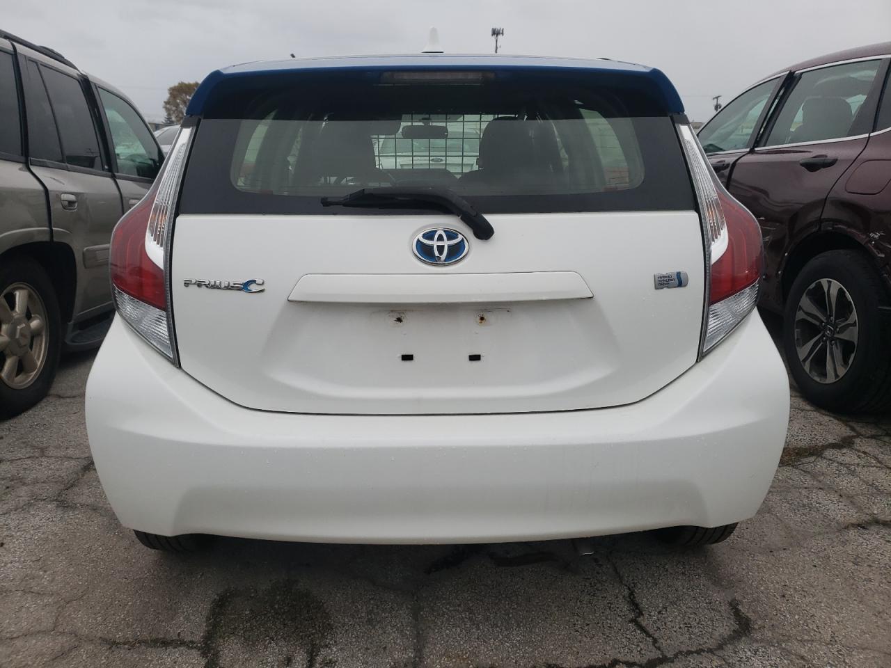 2016 Toyota Prius C VIN: JTDKDTB36G1122324 Lot: 79910404