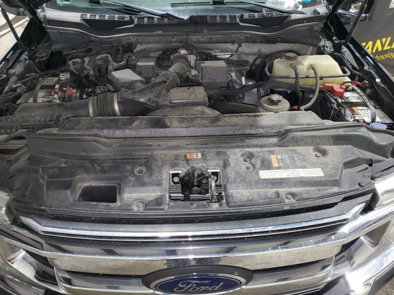 2022 Ford F250 - Image 11