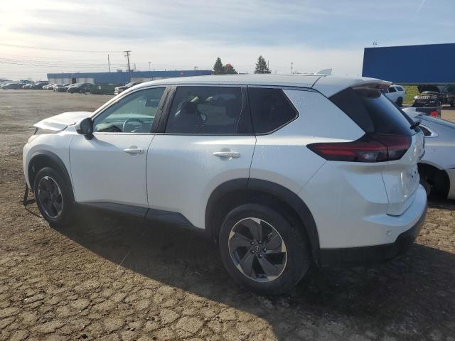  NISSAN ROGUE 2024 White