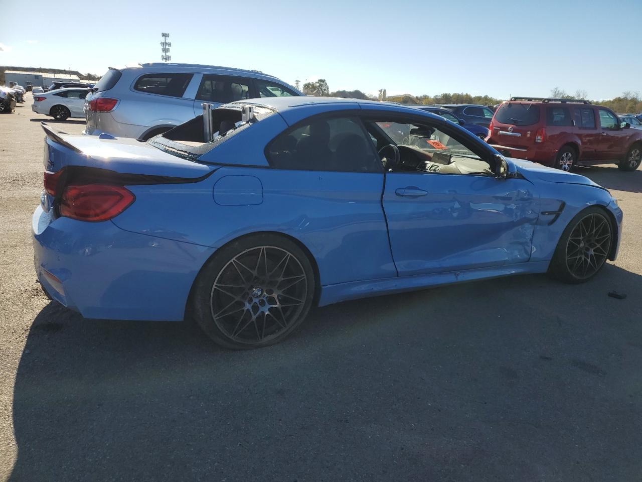 VIN WBS4Z9C52JED22528 2018 BMW M4 no.3