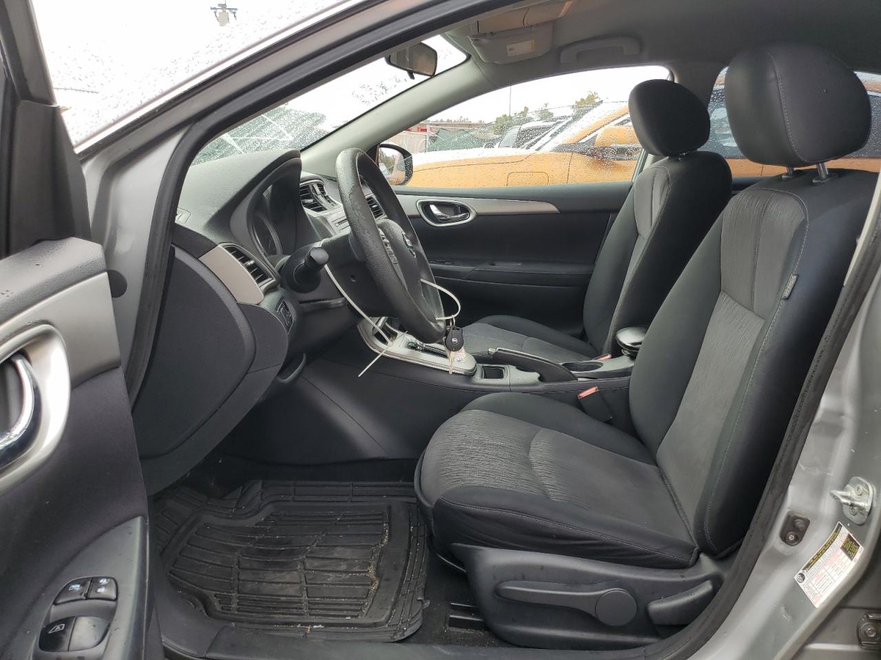 2014 Nissan Sentra - Image 7