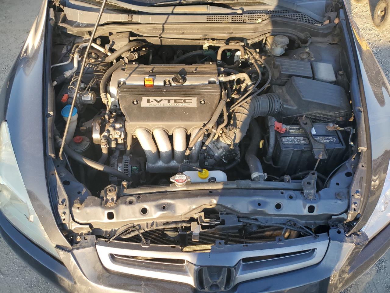 2004 Honda Accord - Image 11