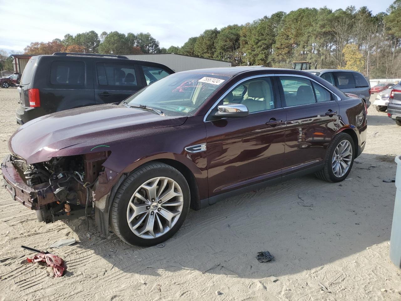 2018 Ford Taurus - Image 1