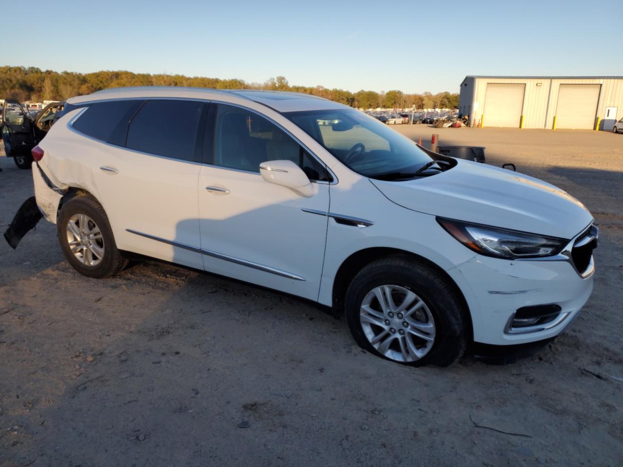 2018 Buick Enclave - Image 4