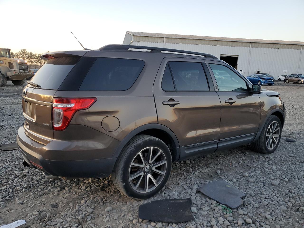 2015 Ford Explorer - Image 3