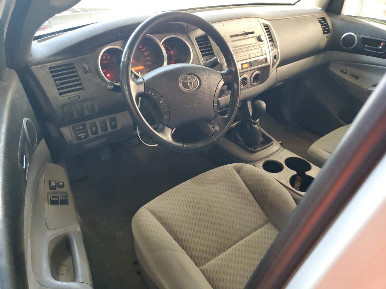 2009 Toyota Tacoma - Image 8