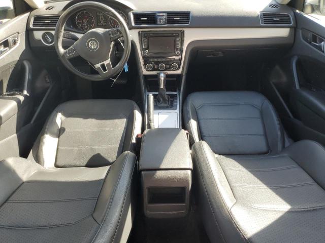  VOLKSWAGEN PASSAT 2012 Srebrny