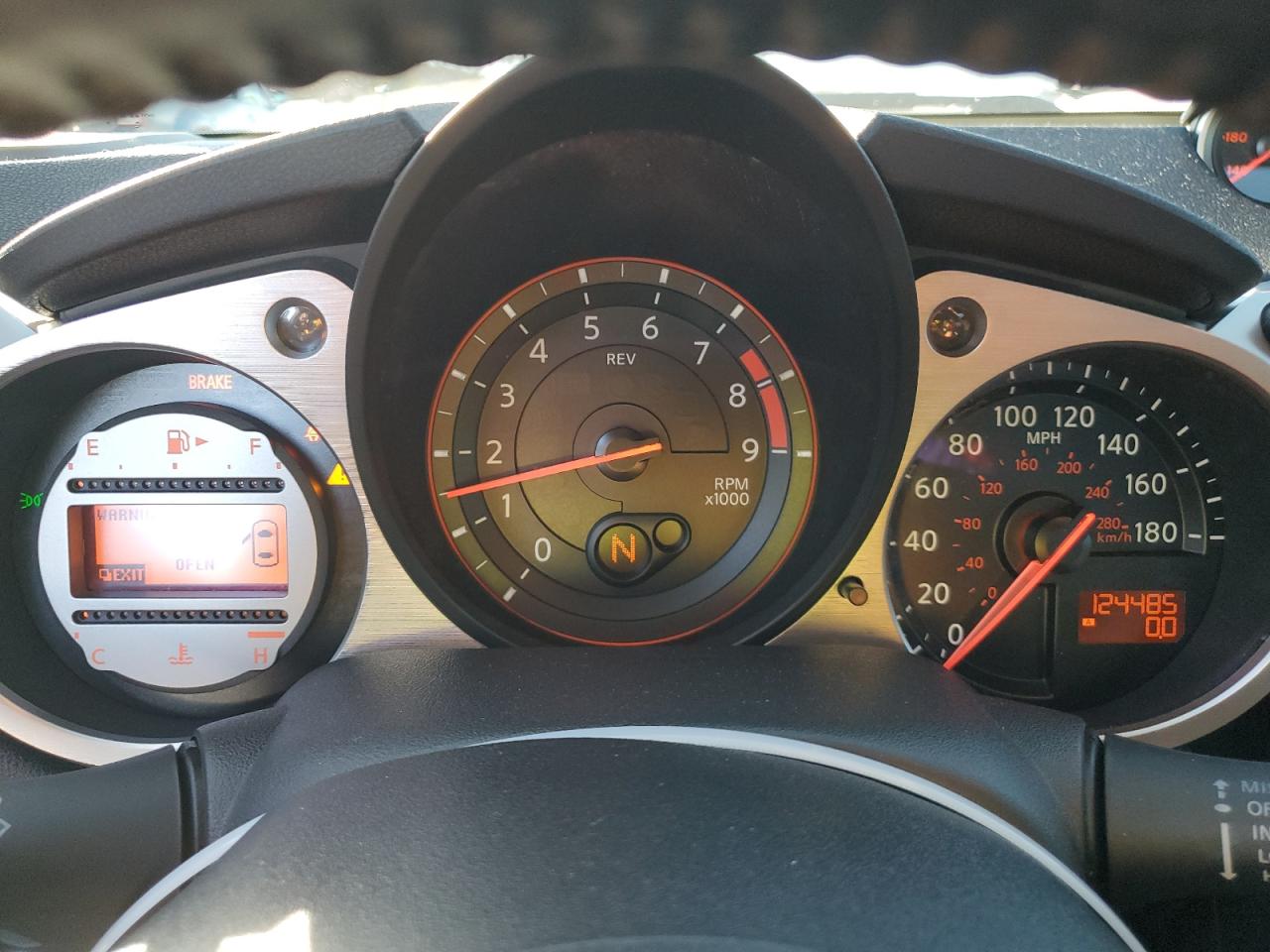 2010 Nissan 370Z - Image 9