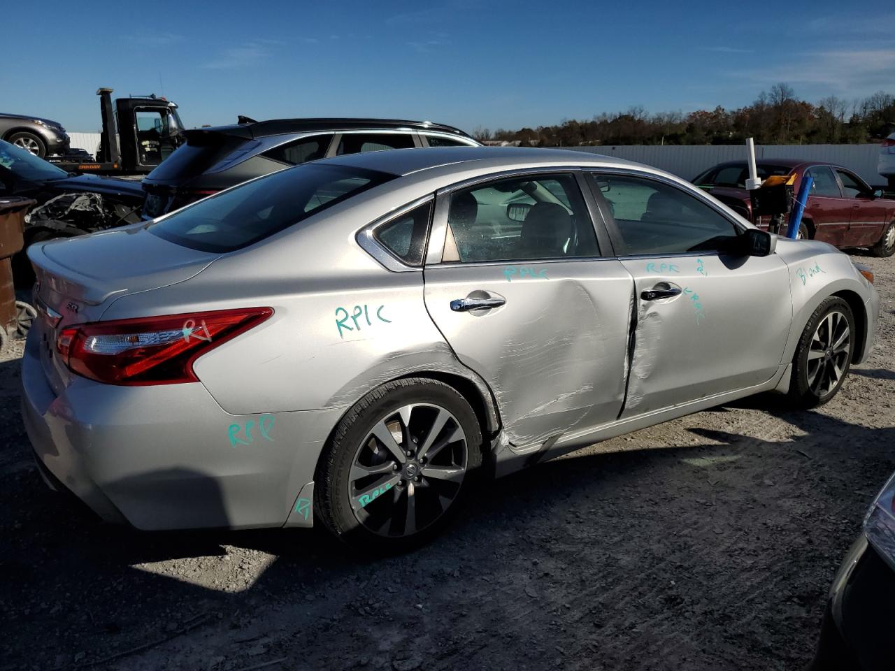 2016 Nissan Altima - Image 3