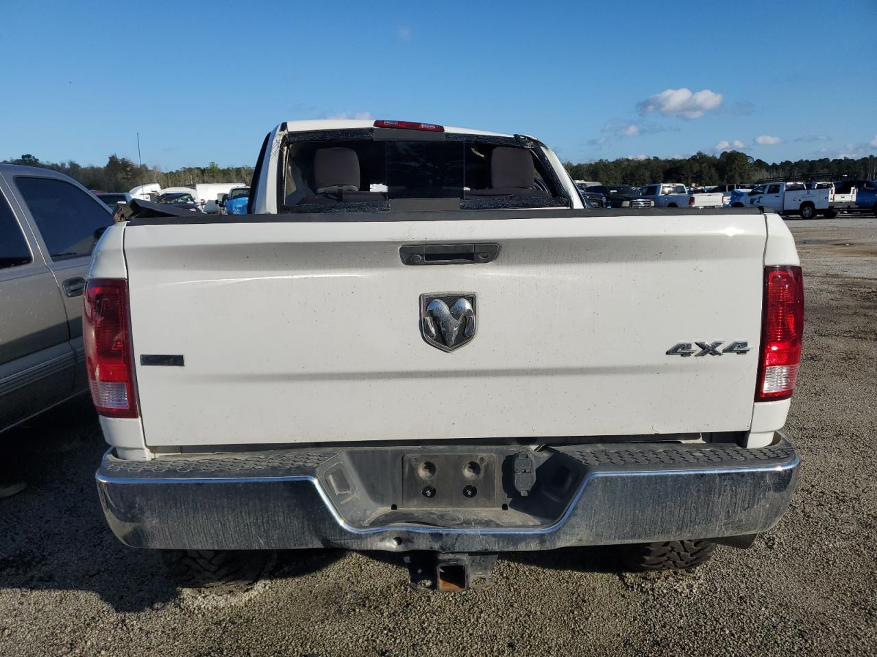 2018 Ram 2500 Slt VIN: 3C6UR5DL2JG424969 Lot: 79869564