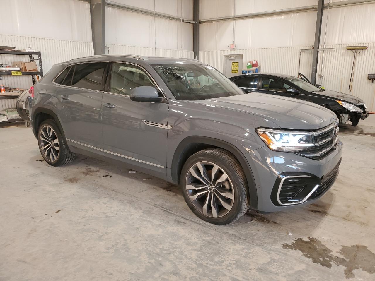 2021 Volkswagen Atlas - Image 4