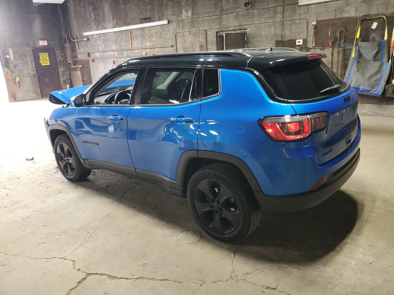 2018 Jeep Compass - Image 2
