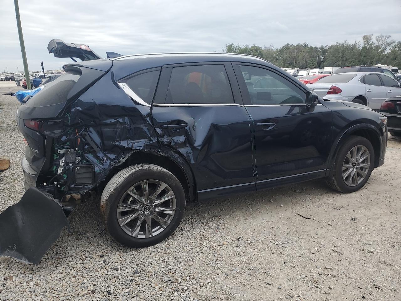 2024 Mazda CX-5 - Image 3