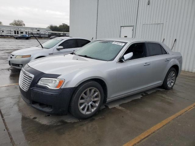 Седани CHRYSLER 300 2012 Сріблястий