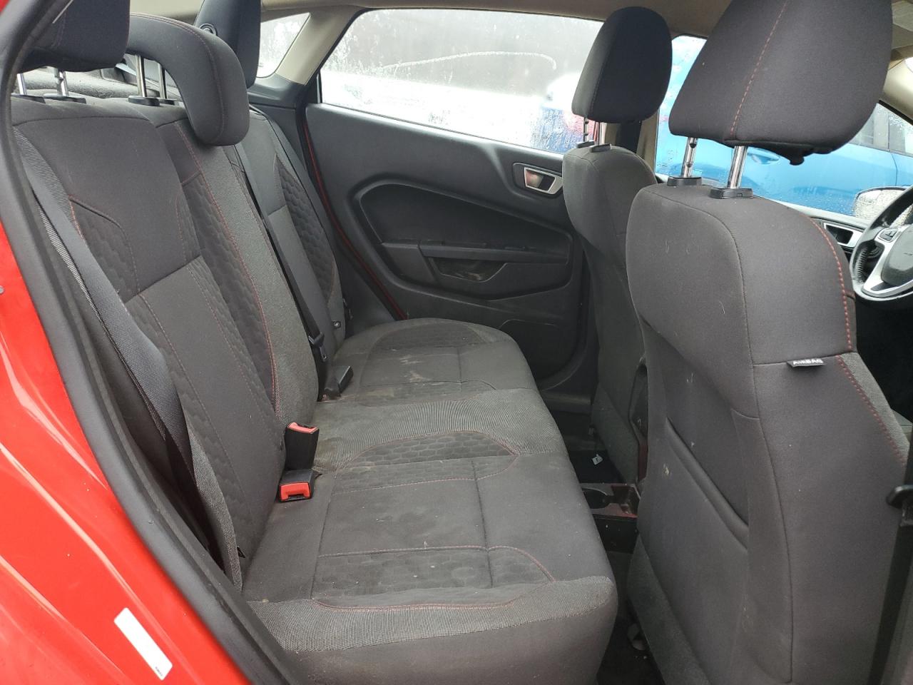 2014 Ford Fiesta - Image 10