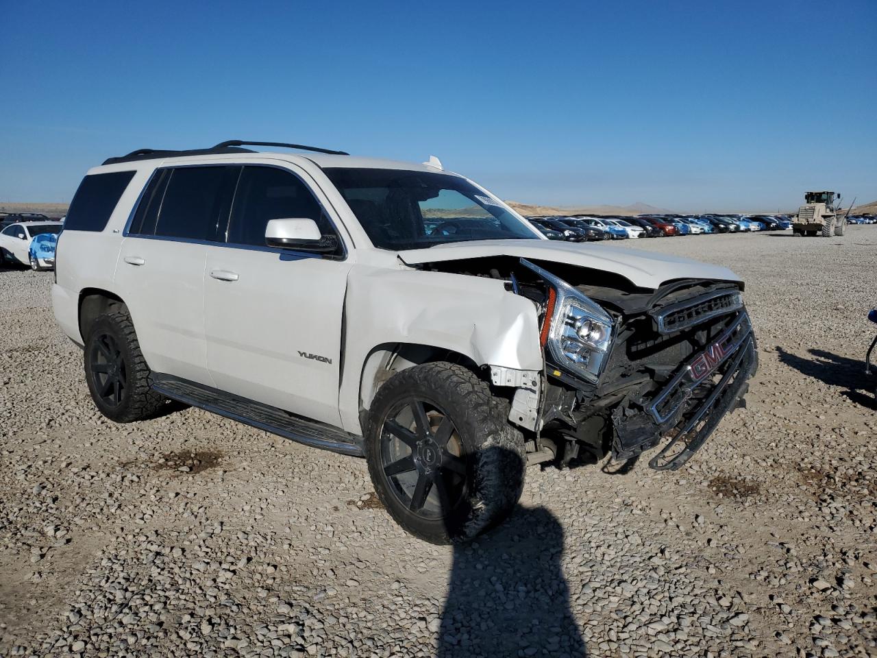 2016 GMC Yukon - Image 4