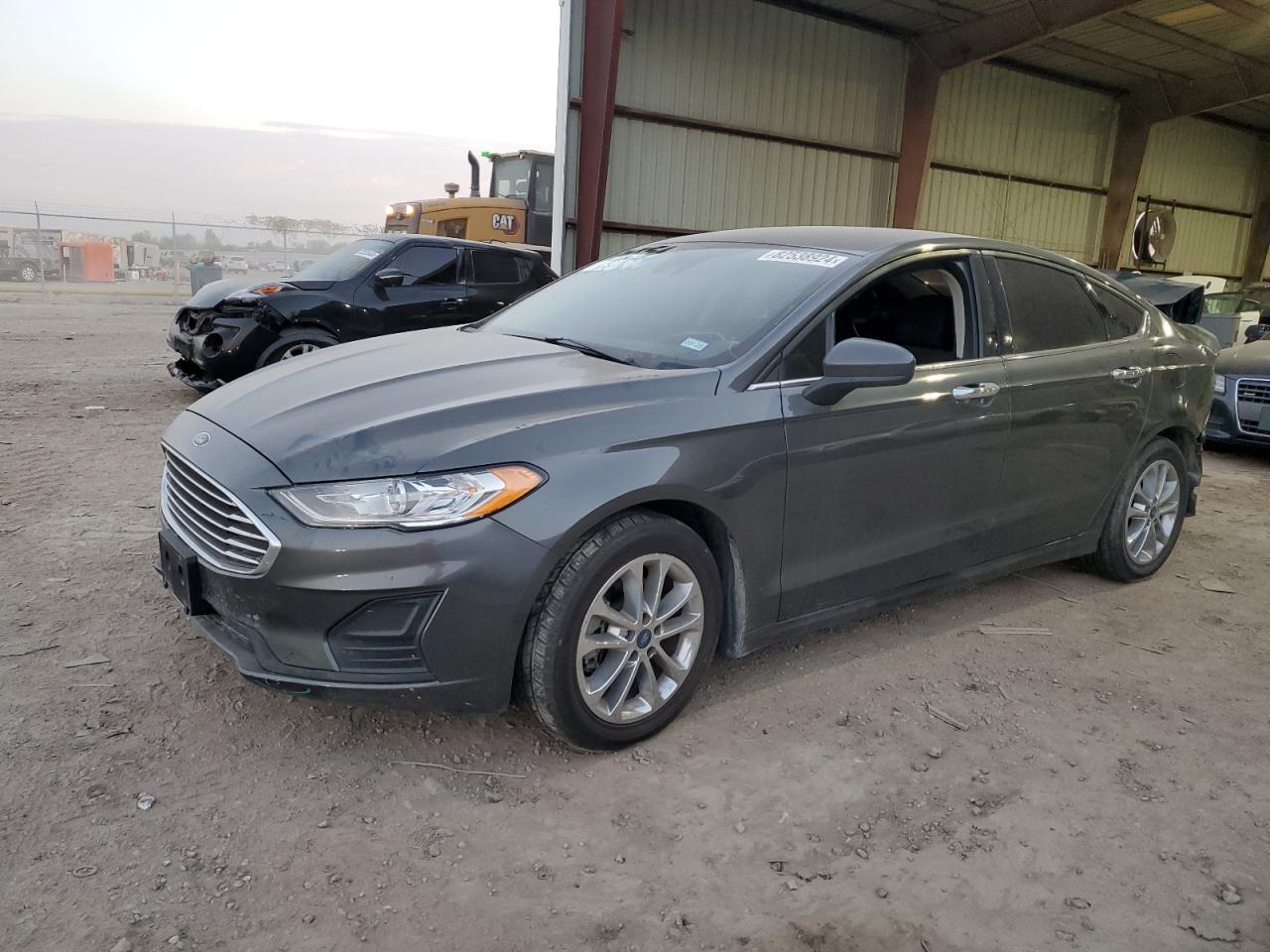 2019 Ford Fusion - Image 1