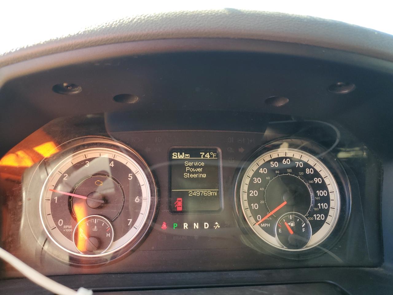 2018 RAM 1500 - Image 9