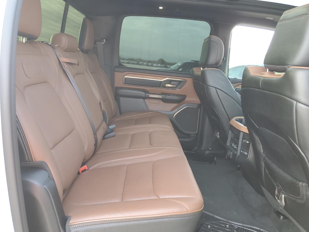 2020 RAM 1500 - Image 10