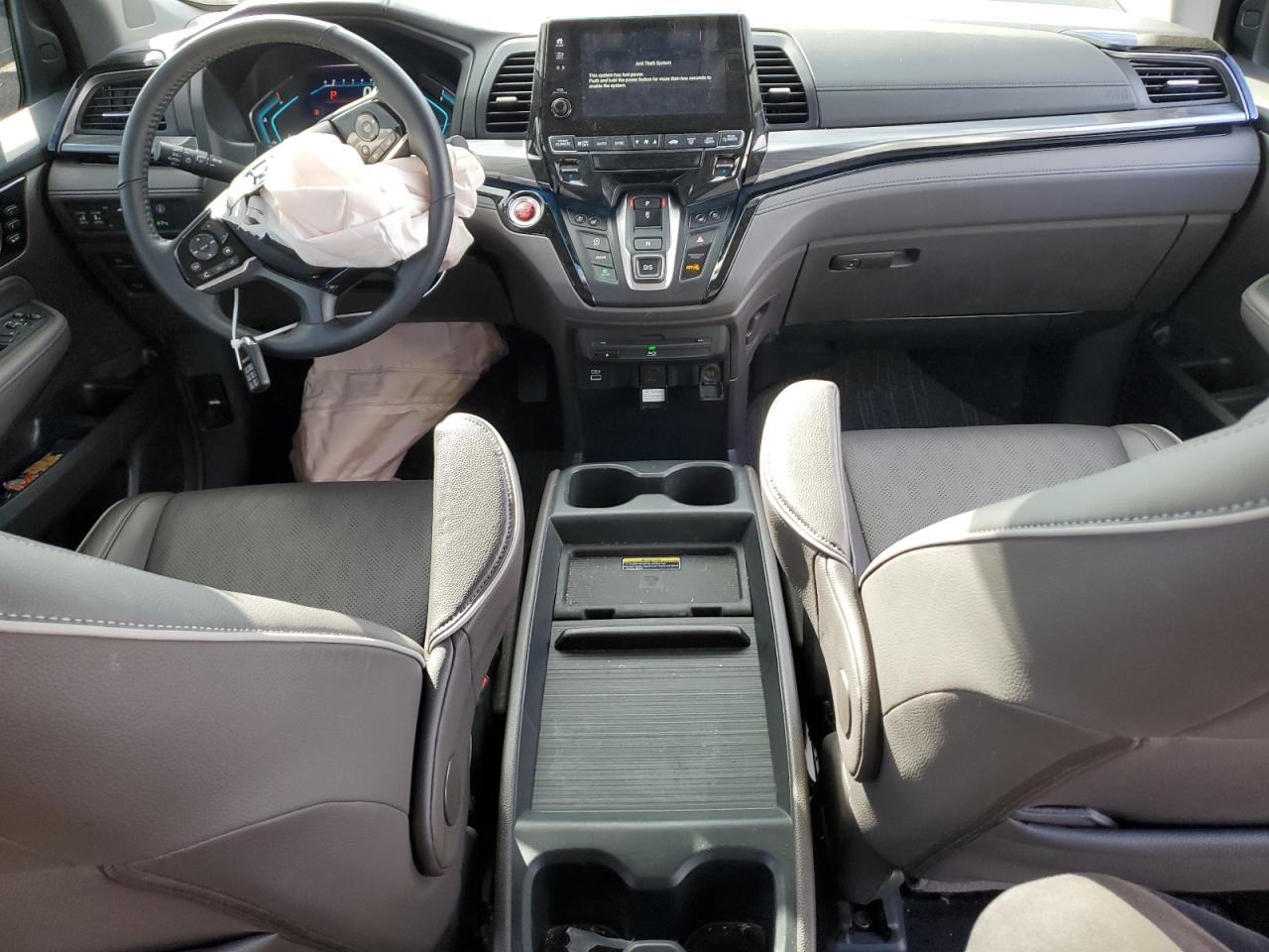 2024 Honda Odyssey - Image 8