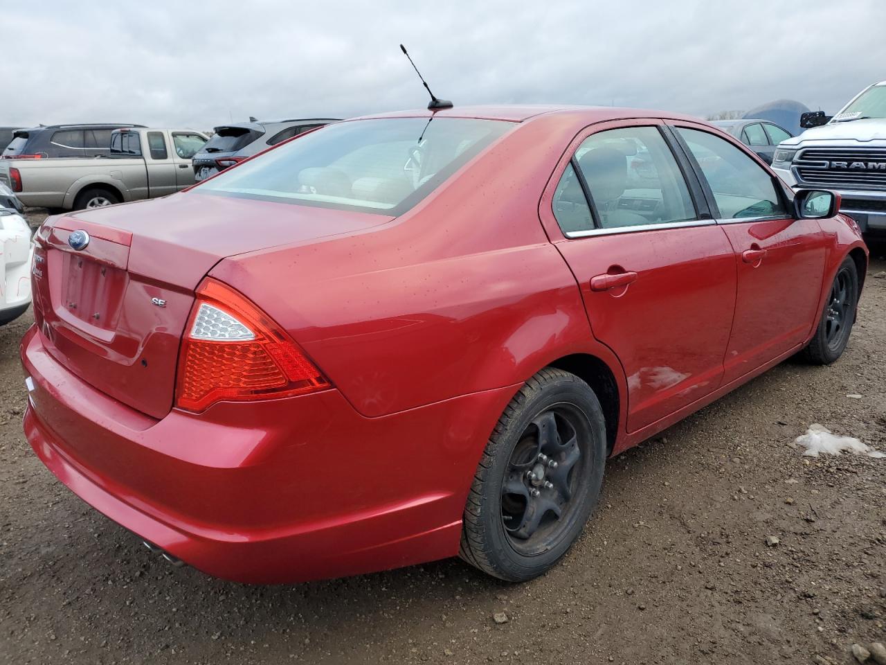 2010 Ford Fusion - Image 3