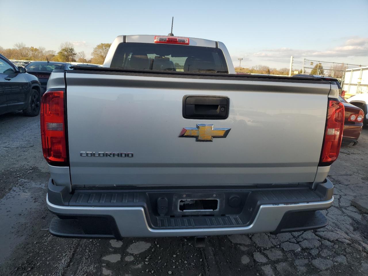 2015 Chevrolet Colorado - Image 6