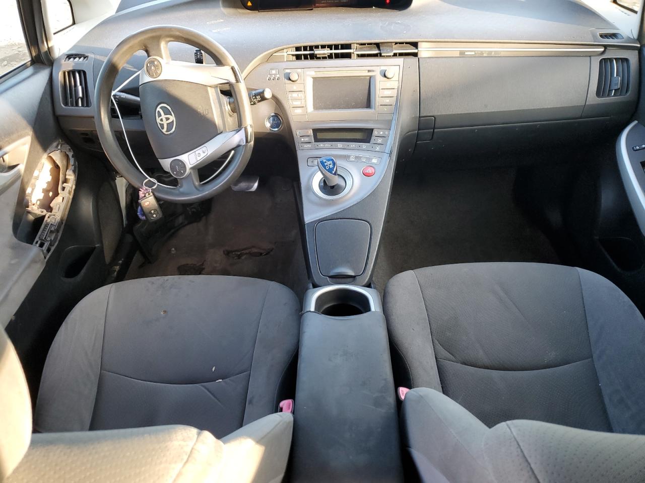 2012 Toyota Prius - Image 8
